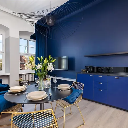 Philharmonic Apartment *